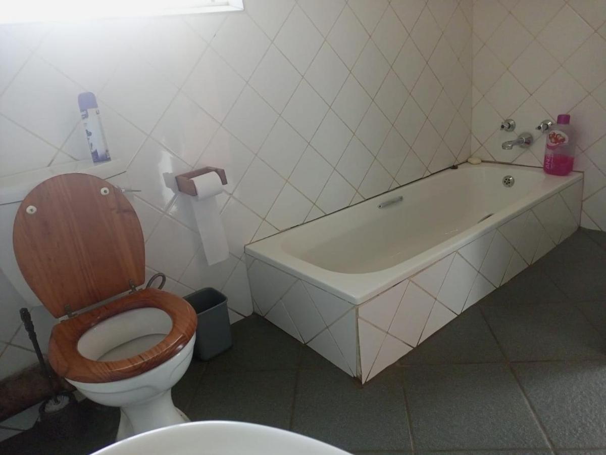 Moonlight Guesthouse Pretoria-Noord Buitenkant foto