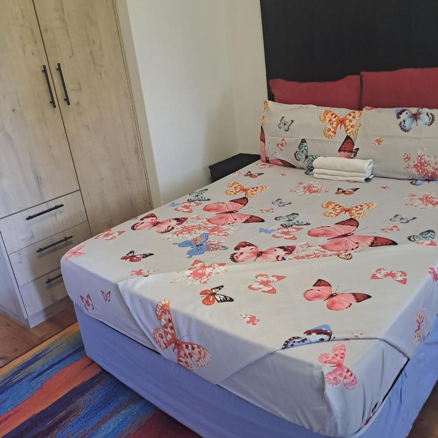 Moonlight Guesthouse Pretoria-Noord Buitenkant foto