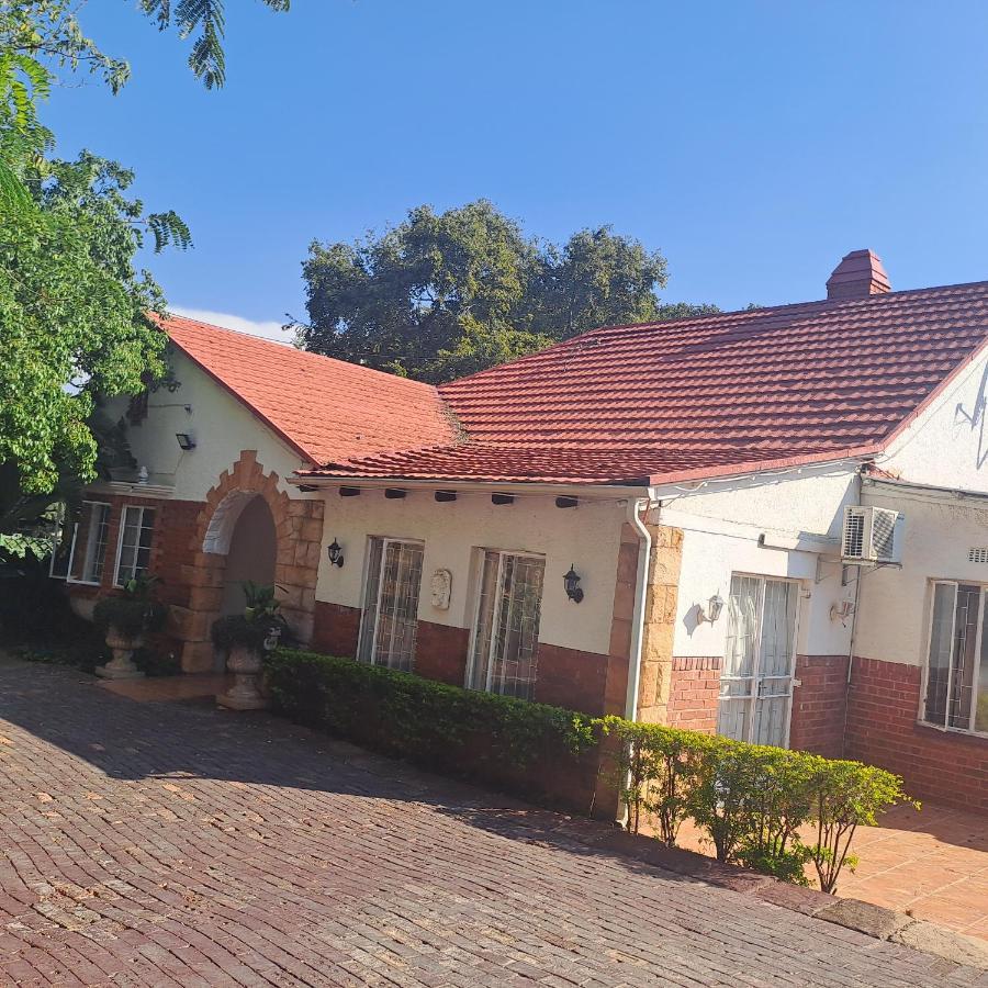 Moonlight Guesthouse Pretoria-Noord Buitenkant foto
